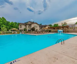 Photo 4 - Matchplay - Resort Amenities W/ Indoor Pool - Comfort Meets Style and Fun!