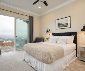 Photo 4 - Malbec by Avantstay Incredible Estate w/ Panoramic Views & Bocce Ball Court!