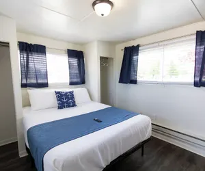 Photo 5 - Anchor Bay Inn and Suites