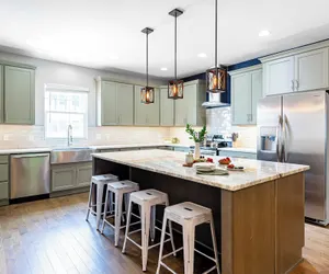 Photo 2 - Waverly by Avantstay Nashville-inspired Townhome w/ Luxury Kitchen, Pool Table