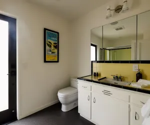 Photo 4 - Marquee By Avantstay Modern Stylish Estate w/ Pool & Entertainers Courtyard