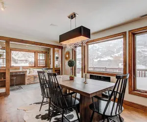 Photo 3 - Hillside Overlook by Avantstay Quiet Mountain Getaway w/ Incredible Views!