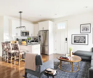 Photo 3 - Hart Suite Buyout 3 by Avantstay Two Town House Buyout w/ Modern Amenities in Nashville!