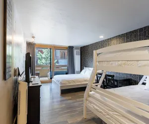 Photo 5 - Flurry by Avantstay Tahoe Donner Home w/ Access to Northstar Resort Community