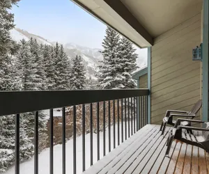 Photo 4 - Riverside Condos A102 by Avantstay Condo Close To Downtown, Town Park & Ski Lift #8