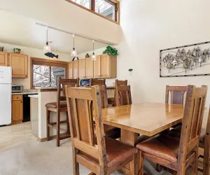 Photo 5 - Riverside Condos B204 by Avantstay Condo Close To Downtown, Town Park & Ski Lift #8