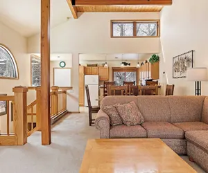 Photo 3 - Riverside Condos B204 by Avantstay Condo Close To Downtown, Town Park & Ski Lift #8