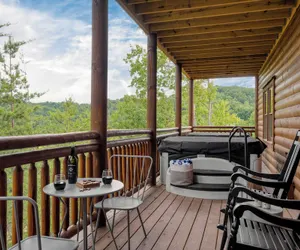 Photo 2 - Wilder by Avantstay15min From Pigeon Forge, 22ppl