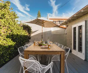 Photo 2 - Topaz By Avantstay Adorable Cottage Walking Distance to Beach w/ Large Patio