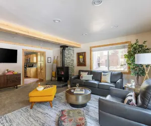 Photo 5 - Sweet Pine Deck + Hot Tub, Cozy Modern Interior Close to Ski Resort!