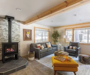 Photo 2 - Sweet Pine Deck + Hot Tub, Cozy Modern Interior Close to Ski Resort!