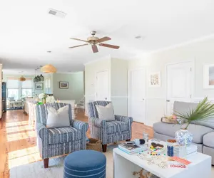 Photo 5 - Sea Shell by Avantstay Breezy Beachside Getaway w/ Rooftop Deck & 6 BRs