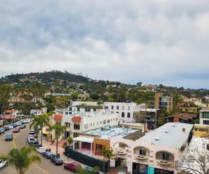 Photo 4 - Seashore V by Avantstay Sleek La Jolla Flat 5mins From the Beach!