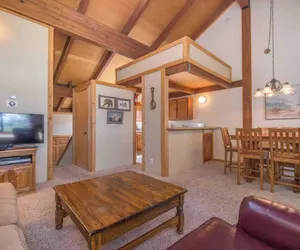 Photo 5 - Hawk's Eye by Avantstay Cozy Condo w/ Views & Access to Northstar Resort Community