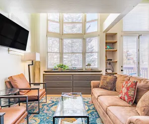 Photo 3 - Columbia Place 5 by Avantstay Ski-in/ski-out Unit in Great Location!
