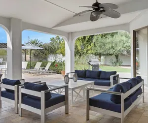 Photo 5 - Sleeps 19, 7bdr Estate! Sports Court, Putting Green, Pool Farrier by Avantstay