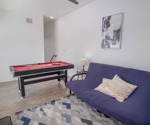 Photo 3 - Gorgeous 3 BR 2 BA Near Amazing Downtown