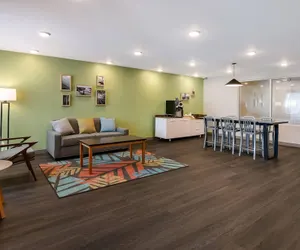 Photo 4 - WoodSpring Suites Knoxville West