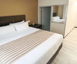 Photo 2 - Rodeway Inn