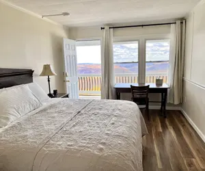 Photo 4 - Blue Vista Motor Lodge