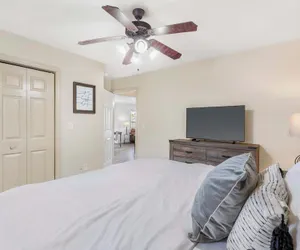 Photo 4 - Retreat at Par Lane - Family Friendly Condo