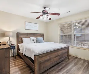Photo 4 - Retreat at Par Lane - Family Friendly Condo