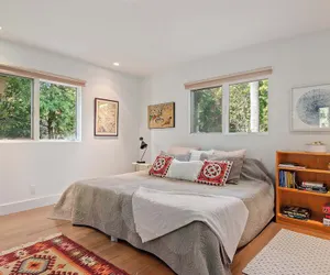 Photo 5 - Shoreline Park House