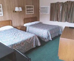 Photo 5 - Blue Way Inn And Suites Winfield