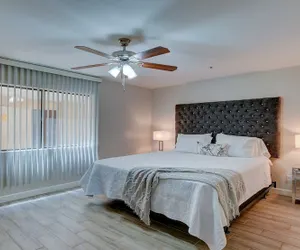 Photo 2 - Epic Biltmore 103