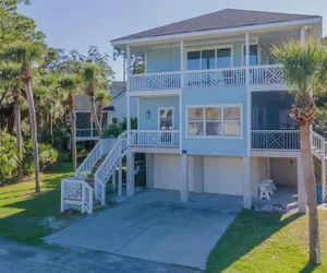 Photo 2 - 619 Porpoise Circle