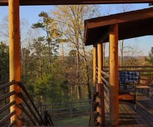 Photo 2 - Hilltop At Eagle Ridge 6 Bedroom Cabin by Redawning