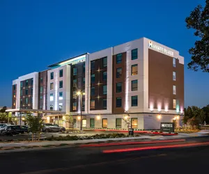 Photo 2 - Hyatt Place Newark/Silicon Valley