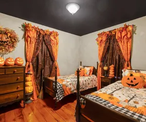 Photo 5 - The Warlock House