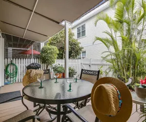 Photo 2 - Always Your Paradise by Avantstay Shared Pool Near Zachary Beach! Week Long Stays Only