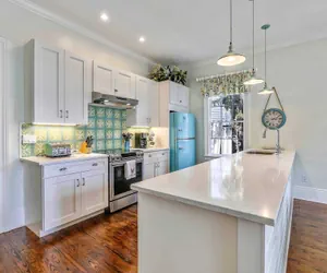 Photo 5 - Lighthouse Villa by Avantstay Walk to Southernmost Point w/ Private Pool & Patio Month Long Stays