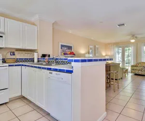 Photo 4 - Breezy Bungalow by Avantstay Close 2 Zachary Taylor State Park & Beach w/ Shared Pool Week Long Stays