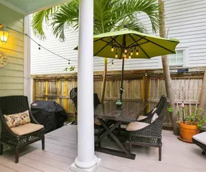 Photo 4 - Ecco Domani by Avantstay Gorgeous Home w/ Pool, Balcony in Great Location Month Long Stays Only