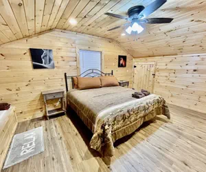 Photo 4 - Double L Ranch 1 Bedroom Farmhouse by RedAwning