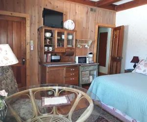 Photo 3 - Pine Rest Cabins
