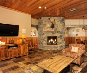 Photo 3 - Jackpine & Black Bear Condos