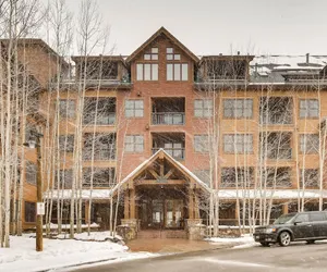Photo 2 - The Springs Condos by Keystone Resort