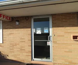 Photo 3 - Hotel Prairie Winds Carthage Keokuk Hwy 136