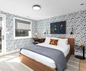 Photo 4 - Empire 4 Bedrooms PEA-1009 by KBM