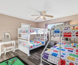 Photo 4 - The Lake Home - Beautiful Oasis In The Heart Of Florida! 2 Bedroom Home by RedAwning