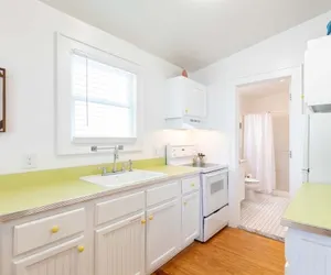 Photo 5 - Beachwalk Apartment House