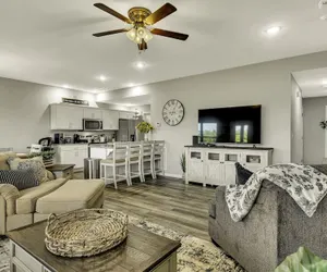 Photo 2 - Sunset Bunker 3 Bedroom Condo by RedAwning