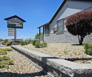 Photo 2 - Travelers Inn
