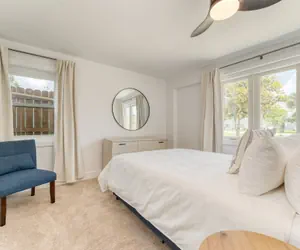 Photo 3 - Twin Fin by Avantstay Walk to the Beach - Chic 30A Retreat