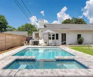 Photo 2 - Twin Fin by Avantstay Walk to the Beach - Chic 30A Retreat