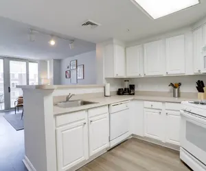 Photo 4 - Awesome 1 Bedroom Condo at Ballston